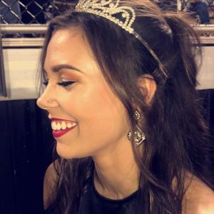 Meet your Posher, Alyssa